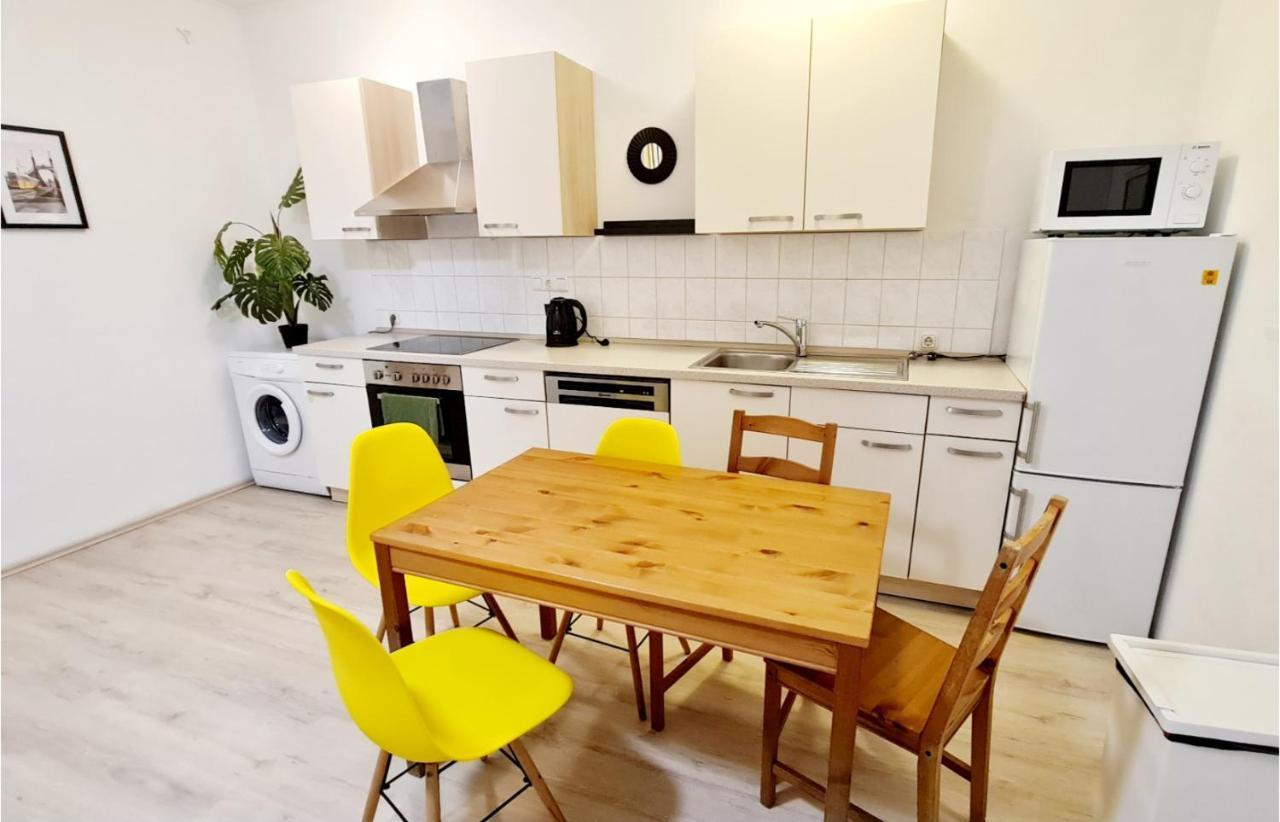 Elena Flat Sonnenblumen Duisburg Zentrum Ngoại thất bức ảnh